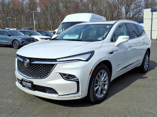 White Frost Tri-Coat 2022 Buick Enclave AVENIR