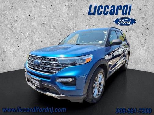 ATLAS BLUE METALLIC 2023 Ford Explorer XLT