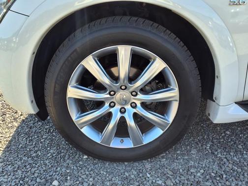 2014 INFINITI QX80 Base