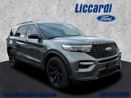 2023 Ford Explorer ST