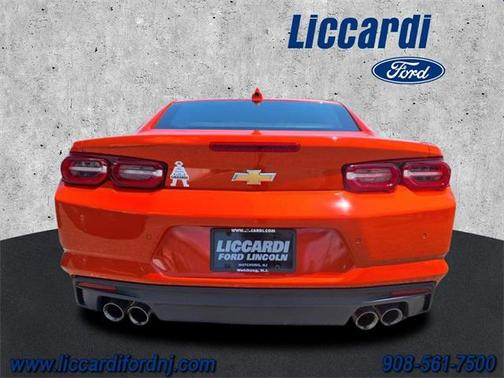 2021 Chevrolet Camaro 2LT