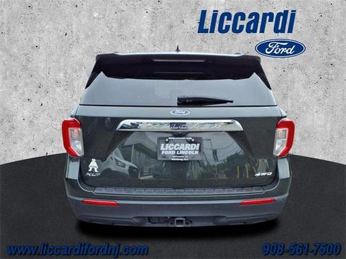 2022 Ford Explorer XLT