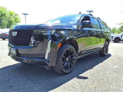 2023 Cadillac Escalade ESV Sport Platinum