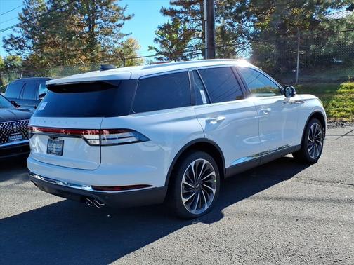 2025 Lincoln Aviator Reserve AWD