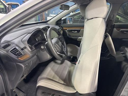 Sonic Gray Pearl 2020 Honda CR-V EX