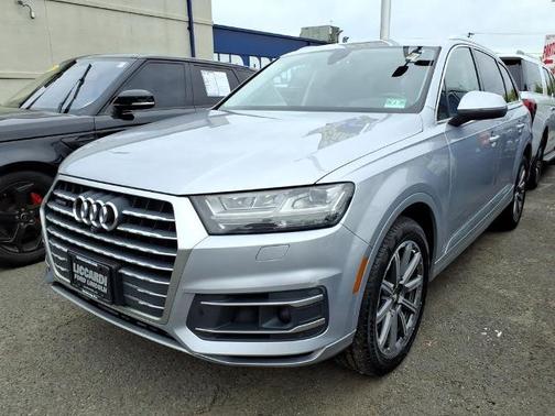 Florett Silver Metallic 2018 Audi Q7 3.0T QUATTRO PRESTIGE