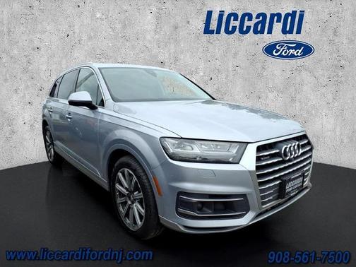 Florett Silver Metallic 2018 Audi Q7 3.0T QUATTRO PRESTIGE