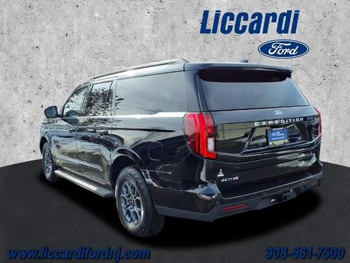 2025 Ford Expedition Max ACTIVE