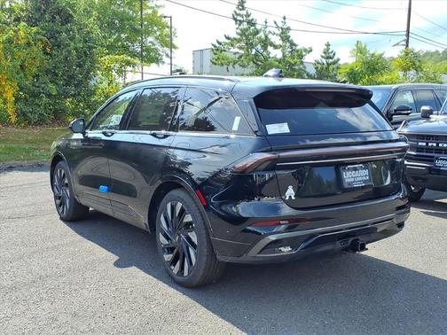 2025 Lincoln Nautilus Reserve