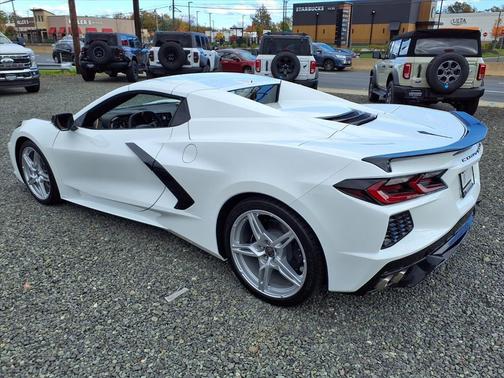 2023 Chevrolet Corvette Stingray w/2LT