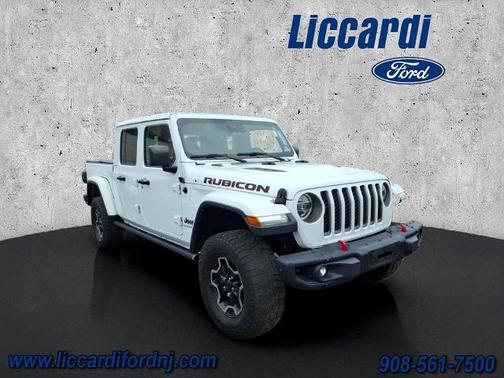 Bright White Clearcoat 2020 Jeep Gladiator RUBICON