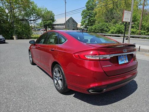 2017 Ford Fusion SE