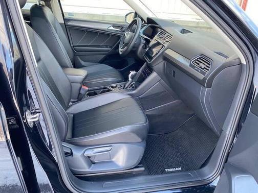 2022 Volkswagen Tiguan 2.0T SE 4MOTION