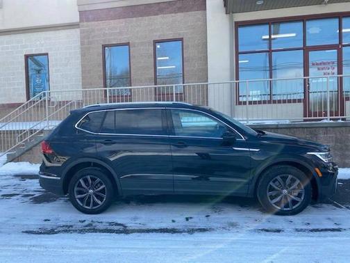 2022 Volkswagen Tiguan 2.0T SE 4MOTION