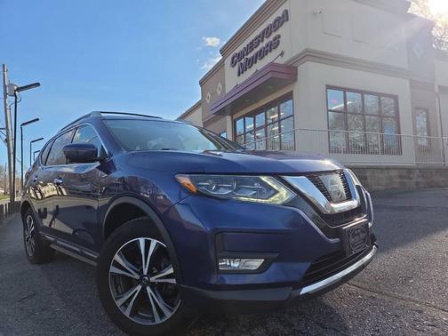 2017 Nissan Rogue SL