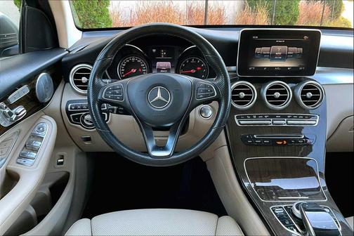2019 Mercedes-Benz GLC 300 4MATIC