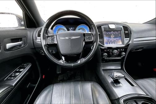 Granite Crystal Metallic Clearcoat 2014 Chrysler 300 S