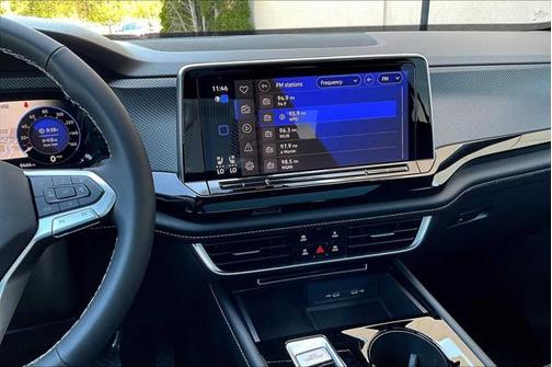 2024 Volkswagen Atlas Cross Sport 2.0T SEL