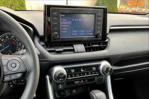 2019 Toyota RAV4 Hybrid LE