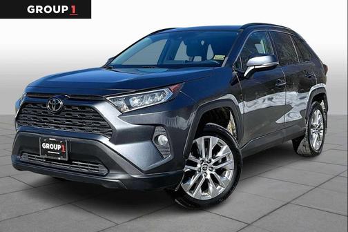 2020 Toyota RAV4 XLE Premium
