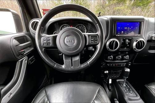 Tank Clearcoat 2015 Jeep Wrangler Unlimited Sahara