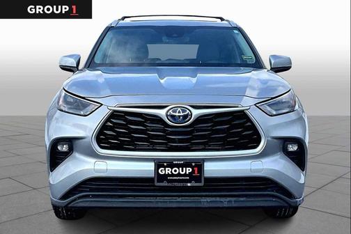 2023 Toyota Highlander Hybrid XLE