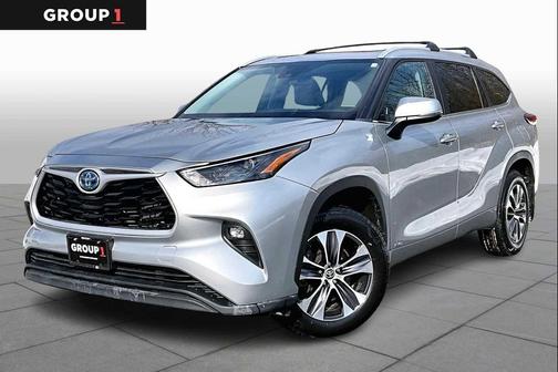 2023 Toyota Highlander Hybrid XLE