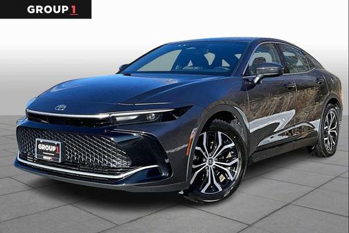 2023 Toyota Crown XLE