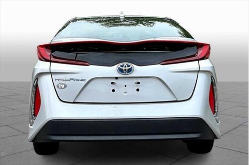 2022 Toyota Prius Prime LE