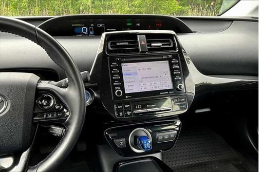 2022 Toyota Prius Prime LE