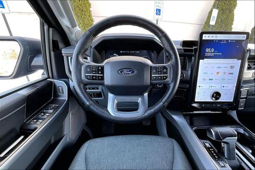 2024 Ford F-150 Lightning Flash