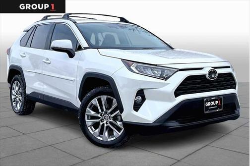 2021 Toyota RAV4 XLE Premium