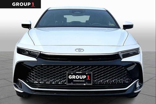 2025 Toyota Crown XLE