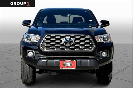 Midnight Black Metallic 2022 Toyota Tacoma TRD Off Road
