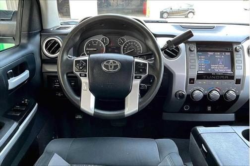 2014 Toyota Tundra SR5