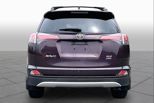 Black Currant Metallic 2016 Toyota RAV4 XLE