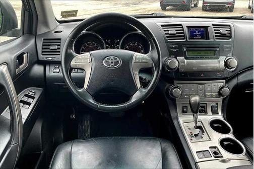 2010 Toyota Highlander SE