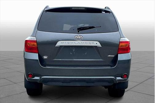 2010 Toyota Highlander SE