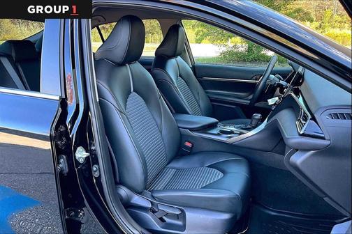 Midnight Black Metallic 2023 Toyota Camry SE