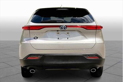 2024 Toyota Venza LE