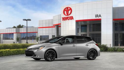 Classic Silver Metallic/Midnight Black Metallic 2026 Toyota Corolla XSE