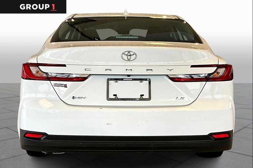 Ice Cap 2025 Toyota Camry LE