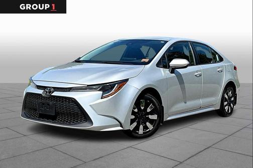 Classic Silver Metallic 2021 Toyota Corolla LE