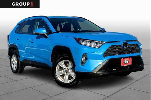 2021 Toyota RAV4 XLE