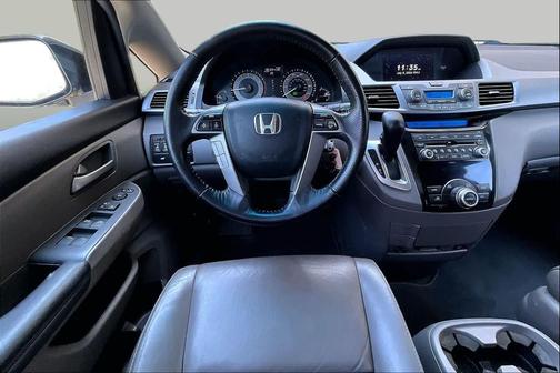 Polished Metal Metallic 2012 Honda Odyssey EX-L