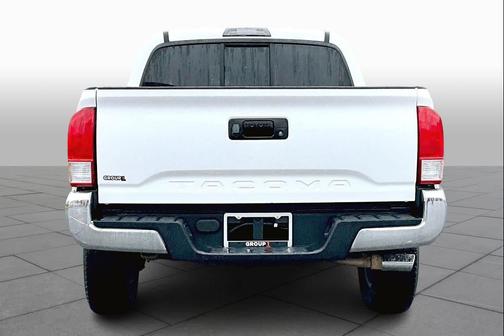 2016 Toyota Tacoma SR5