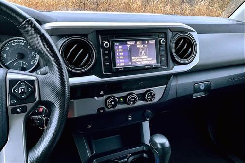 2016 Toyota Tacoma SR5