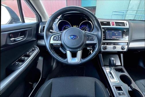 Carbide Gray Metallic 2017 Subaru Outback 2.5i Premium