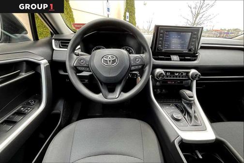 2022 Toyota RAV4 Hybrid LE