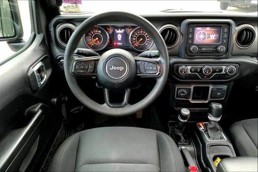 2021 Jeep Gladiator Sport